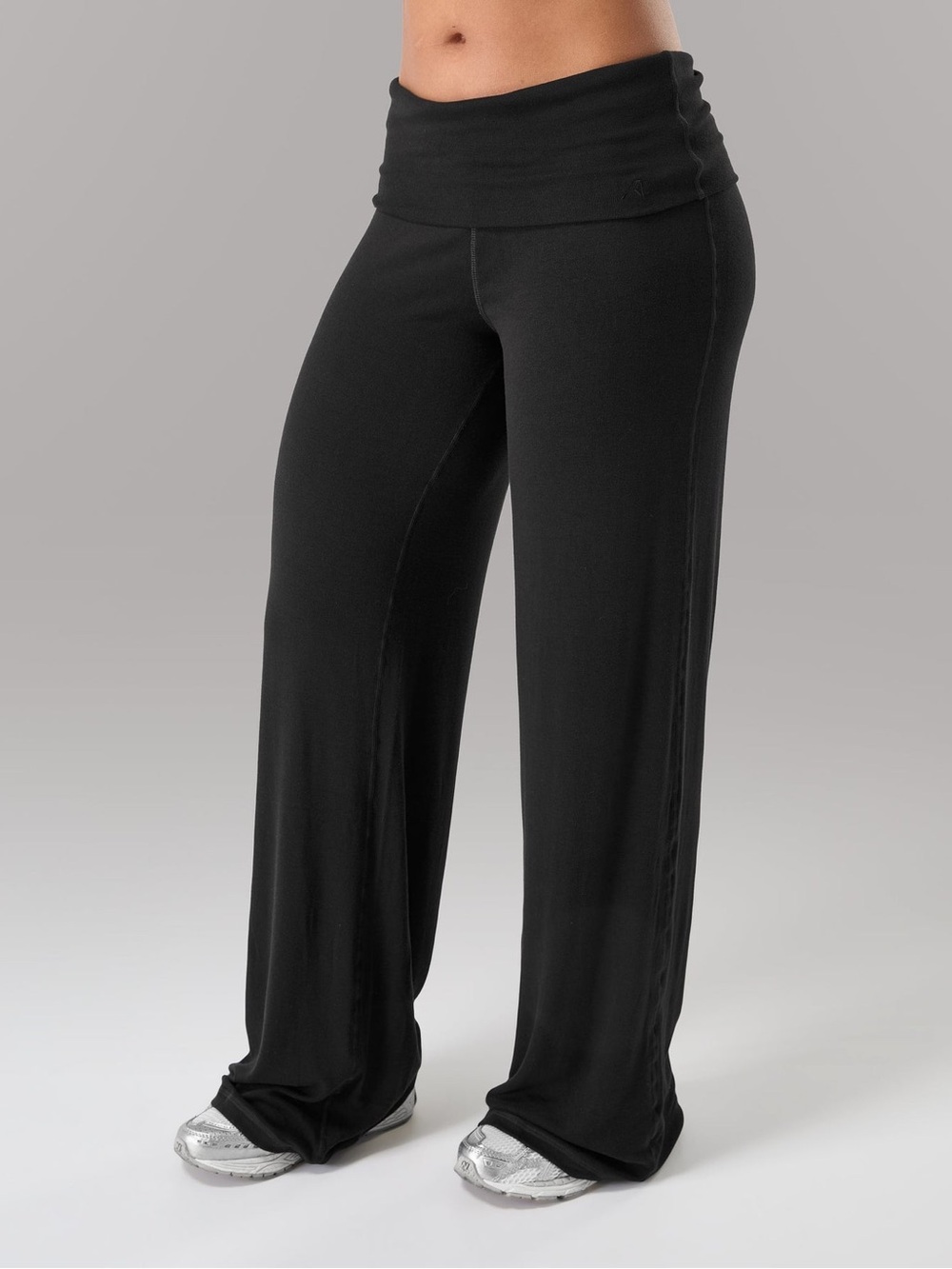 Alphalete Cloud Black Fold-Over Waist Wide-Leg Pants